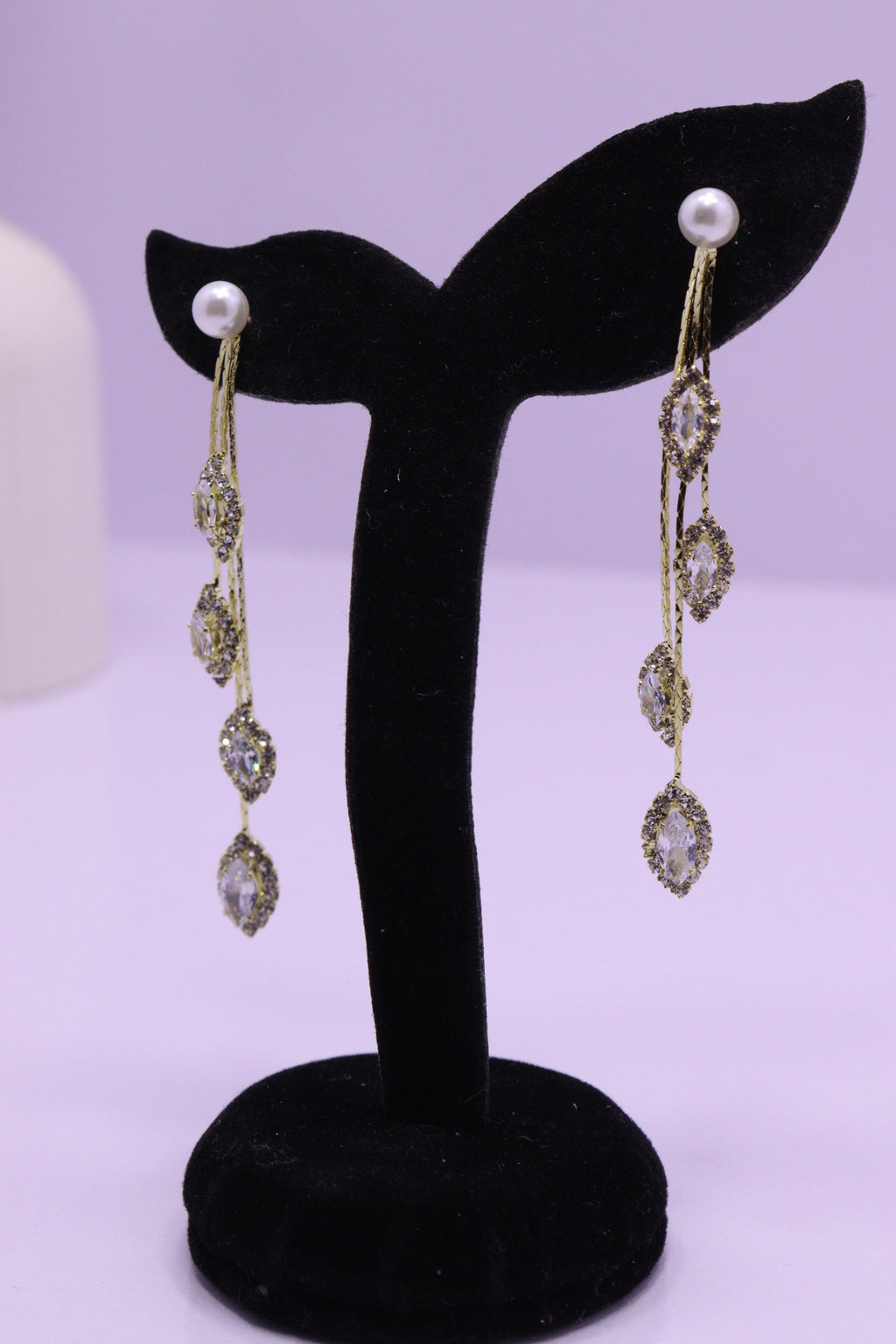 Bold Glow Series 0179 - AZ Golden Ear ring