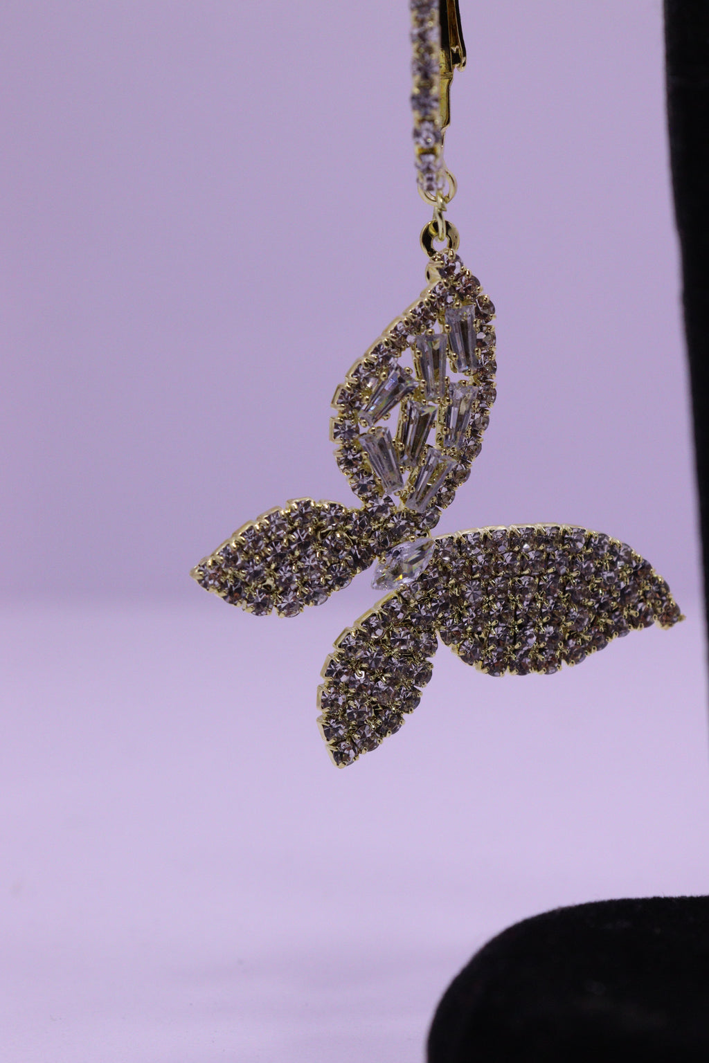 Bold Glow Series 0183 - AZ Golden Ear ring