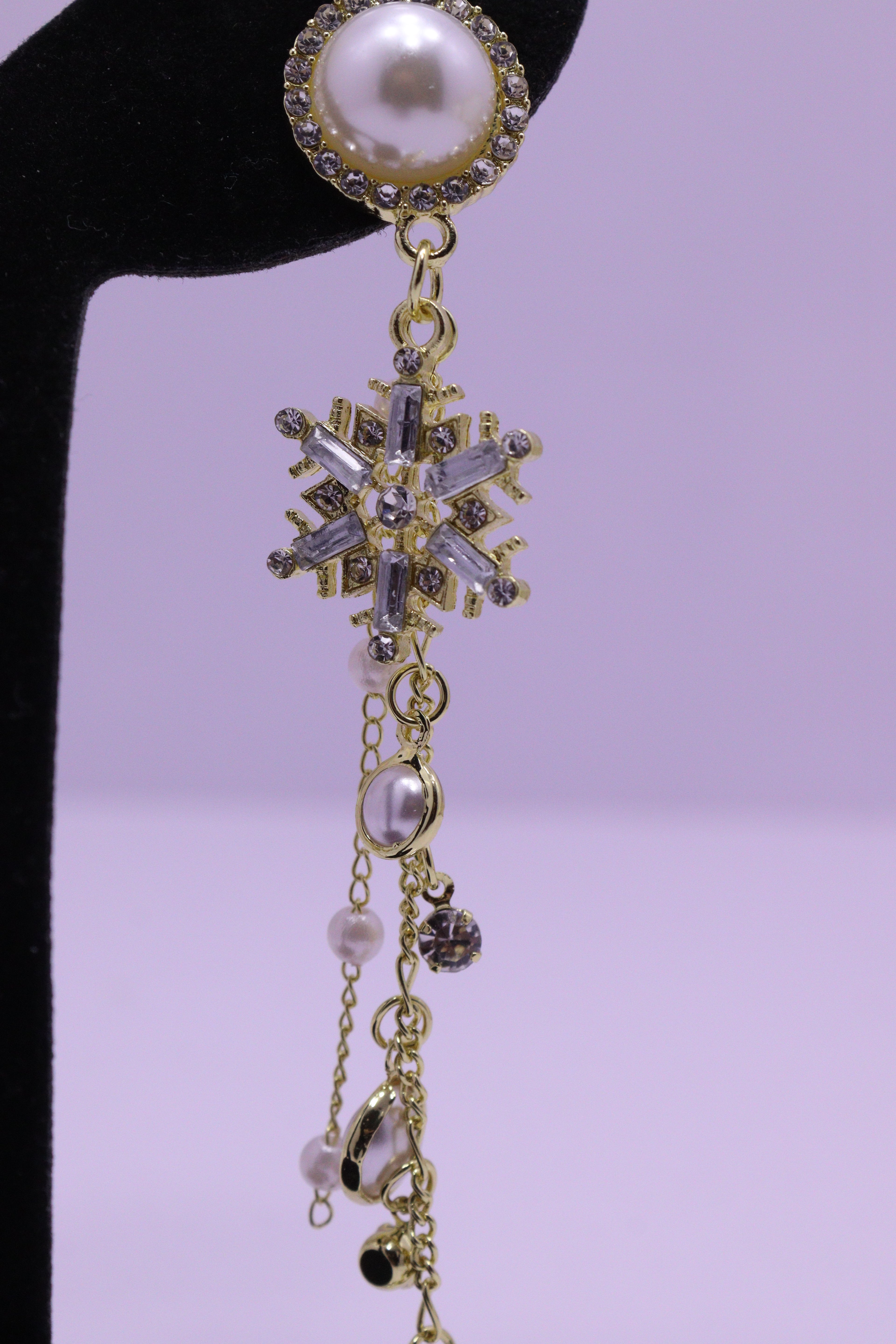 Bold Glow Series 0184 - AZ Golden Ear ring