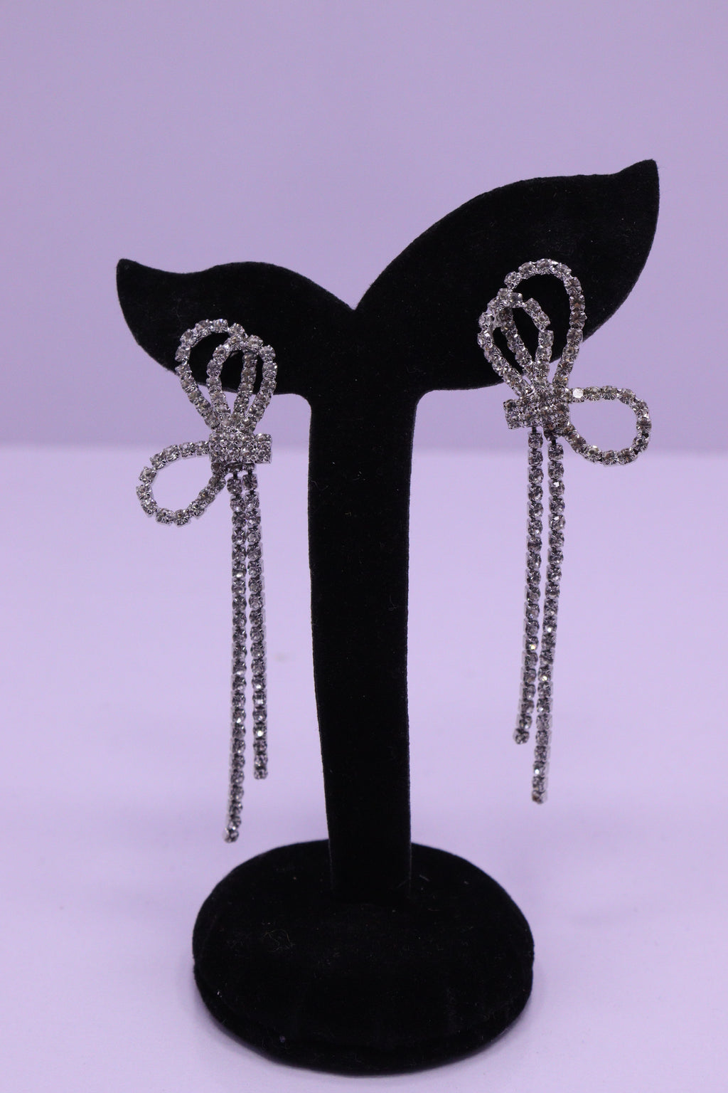 Bold Glow Series 0185 - AZ Silver Ear ring