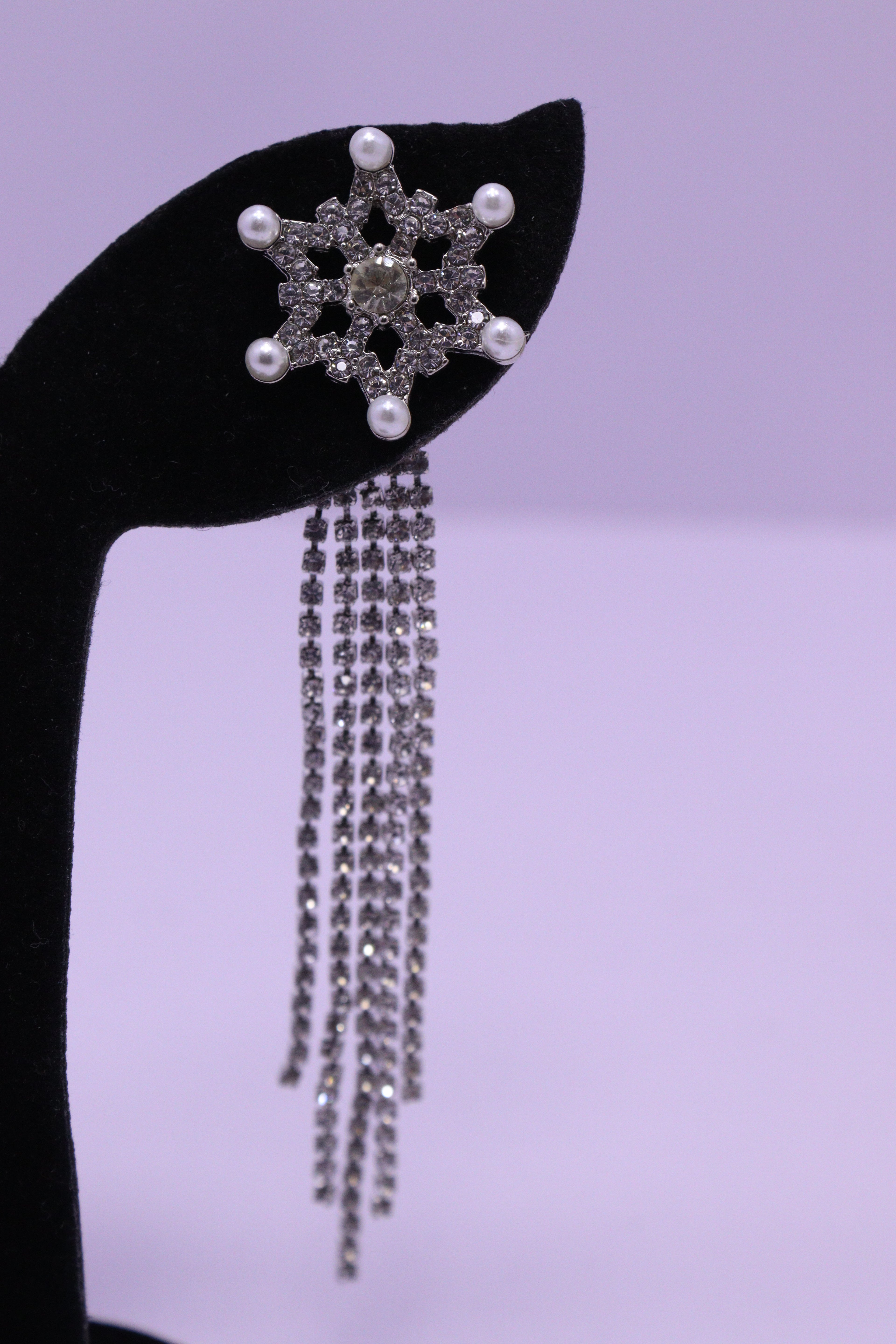 Bold Glow Series 0186 - AZ Golden Ear ring