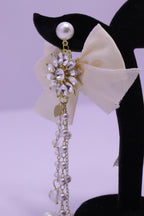 Bold Glow Series 0187 - AZ Silver Ear ring