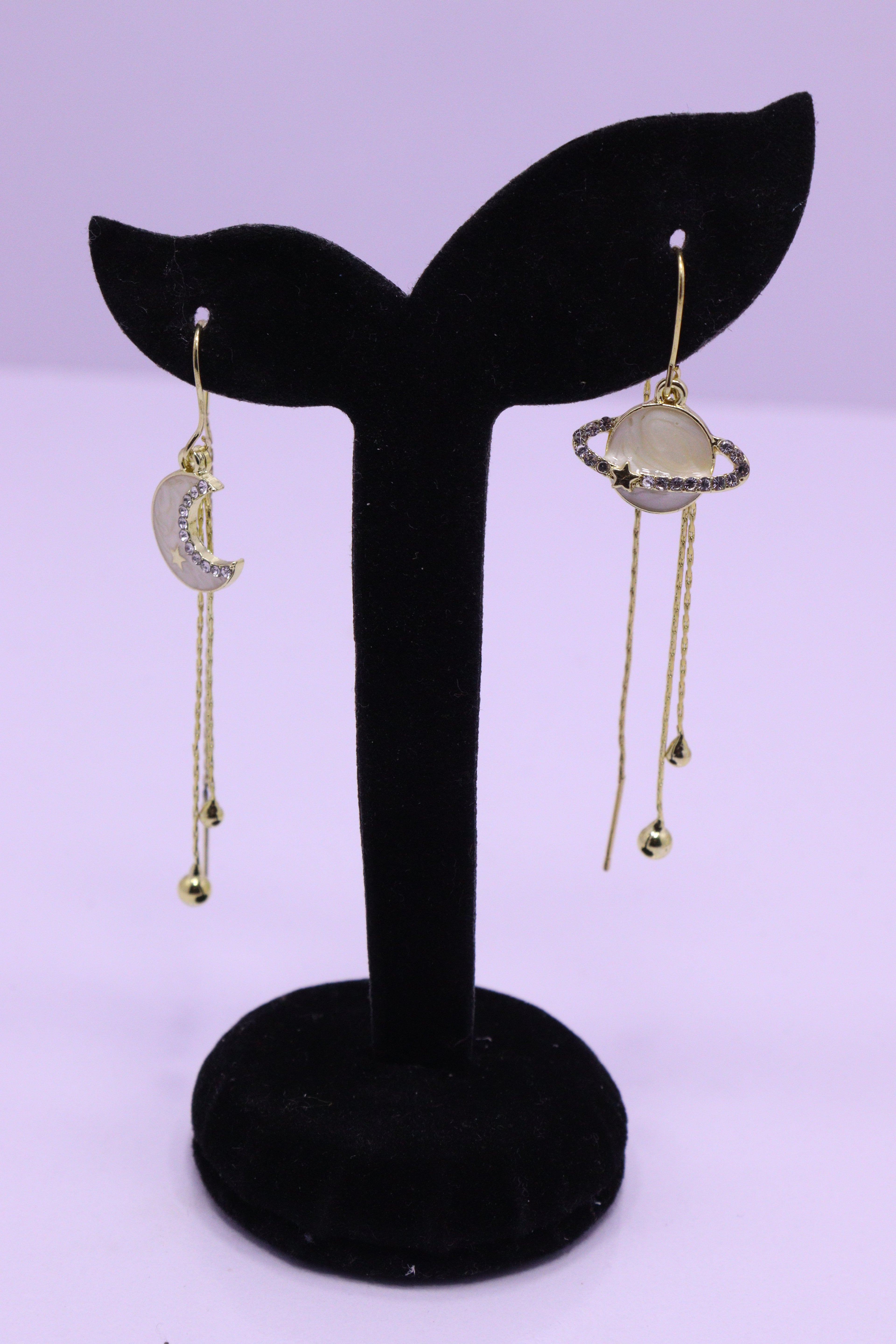 Bold Glow Series 0193 - AZ Golden Ear ring