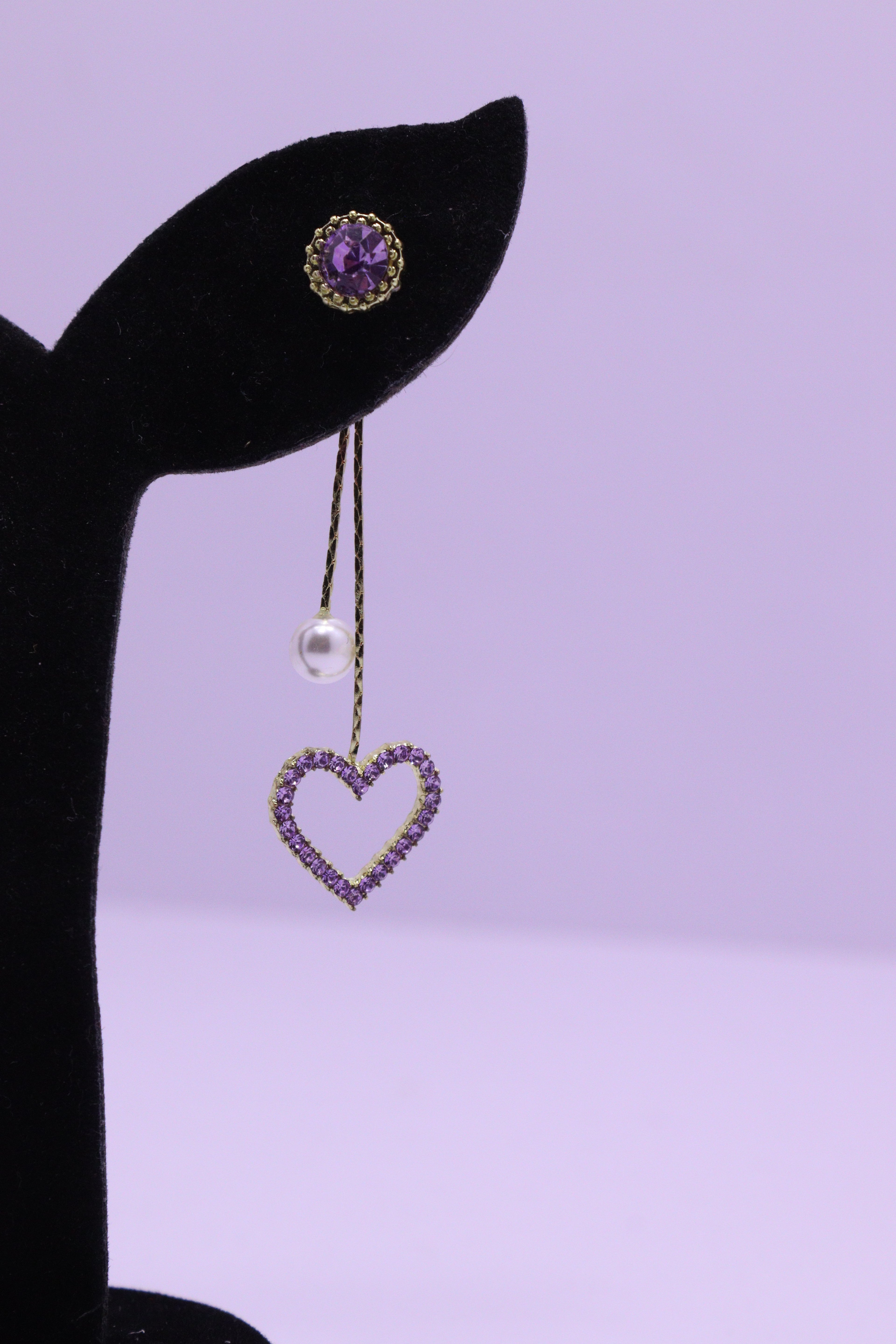 Bold Glow Series 0194 - AZ Silver Ear ring