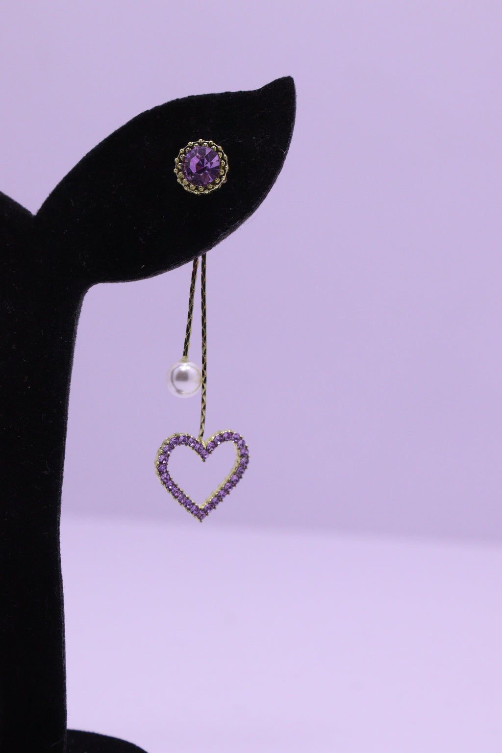 Bold Glow Series 0194 - AZ Silver Ear ring