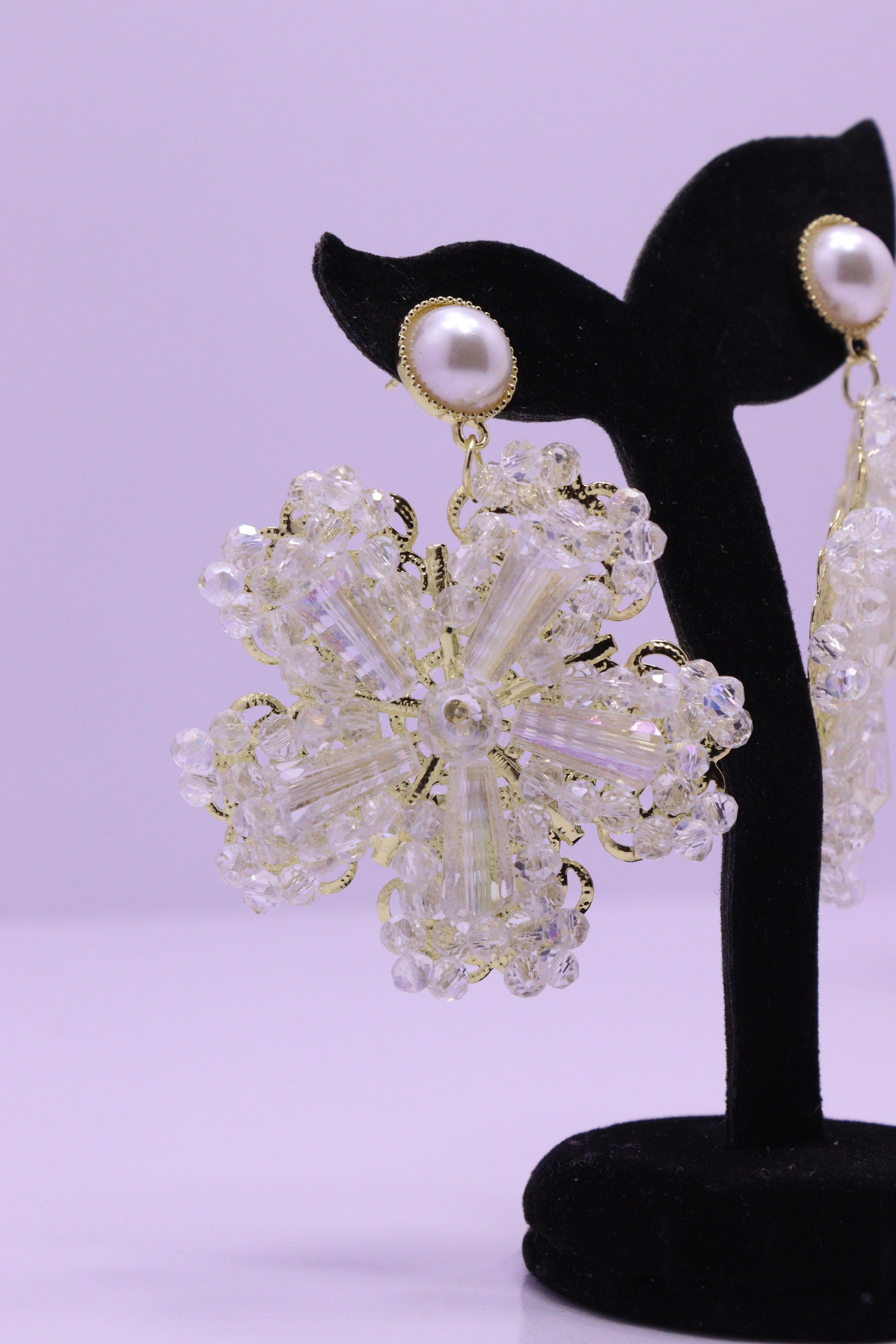 Bold Glow Series 0200 - AZ Golden Ear ring