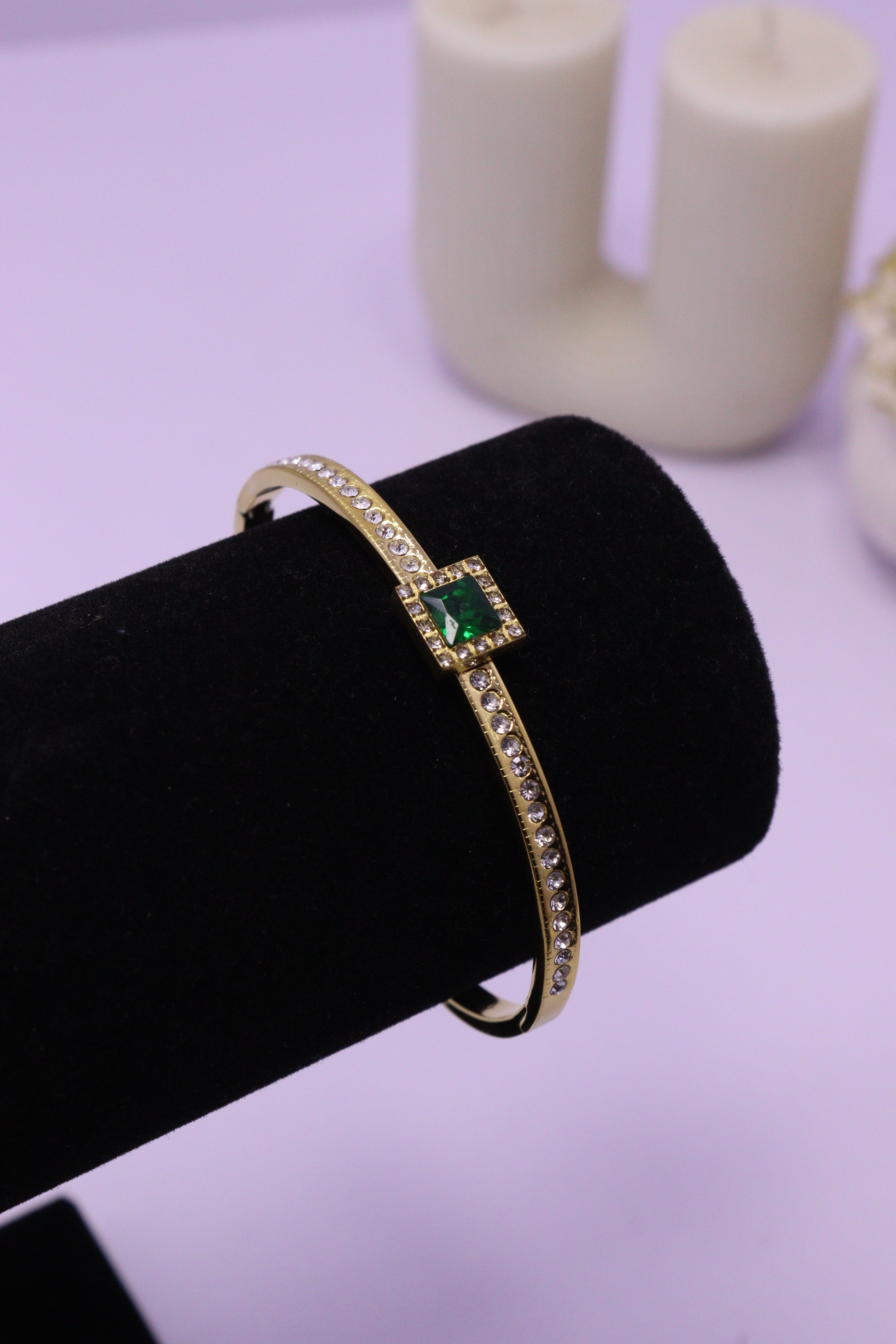 Sleek Wrist Series 0069 - AZ Golden Bangle