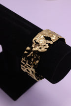 Sleek Wrist Series 0075 - AZ Golden Bangle