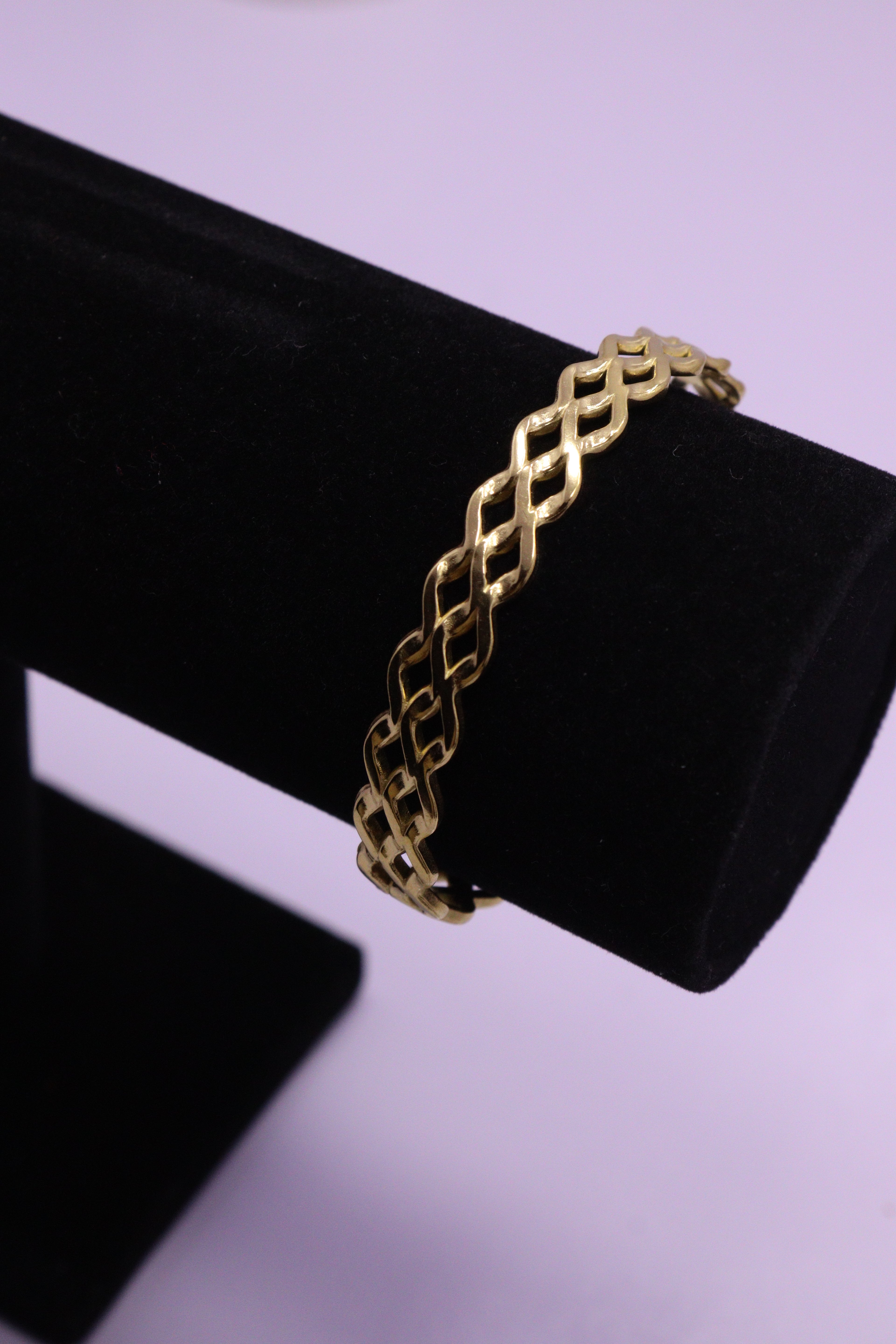 Sleek Wrist Series 0115 - AZ Golden Bangle