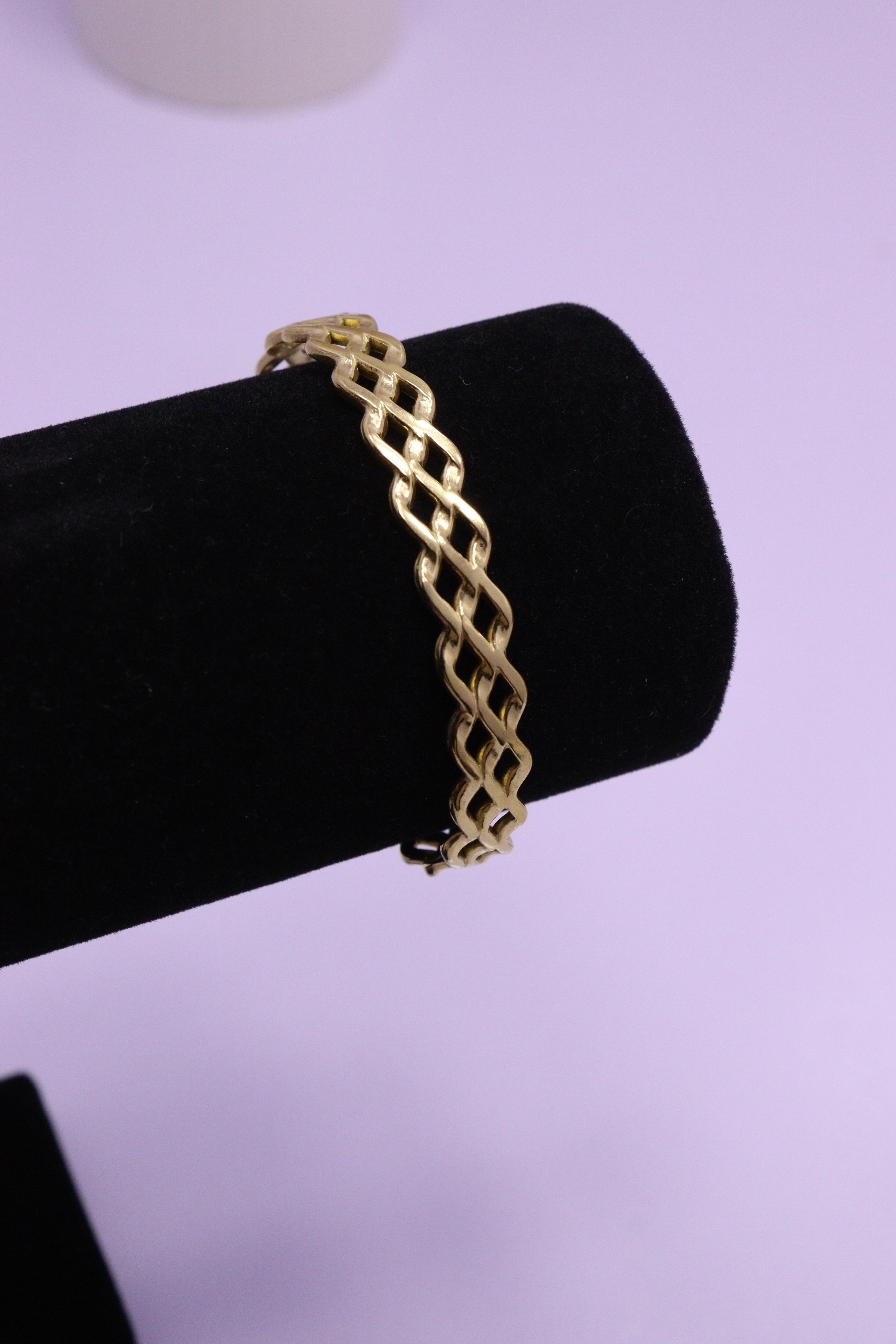 Sleek Wrist Series 0115 - AZ Golden Bangle