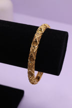 Sleek Wrist Series 0111 - AZ Golden Bangle
