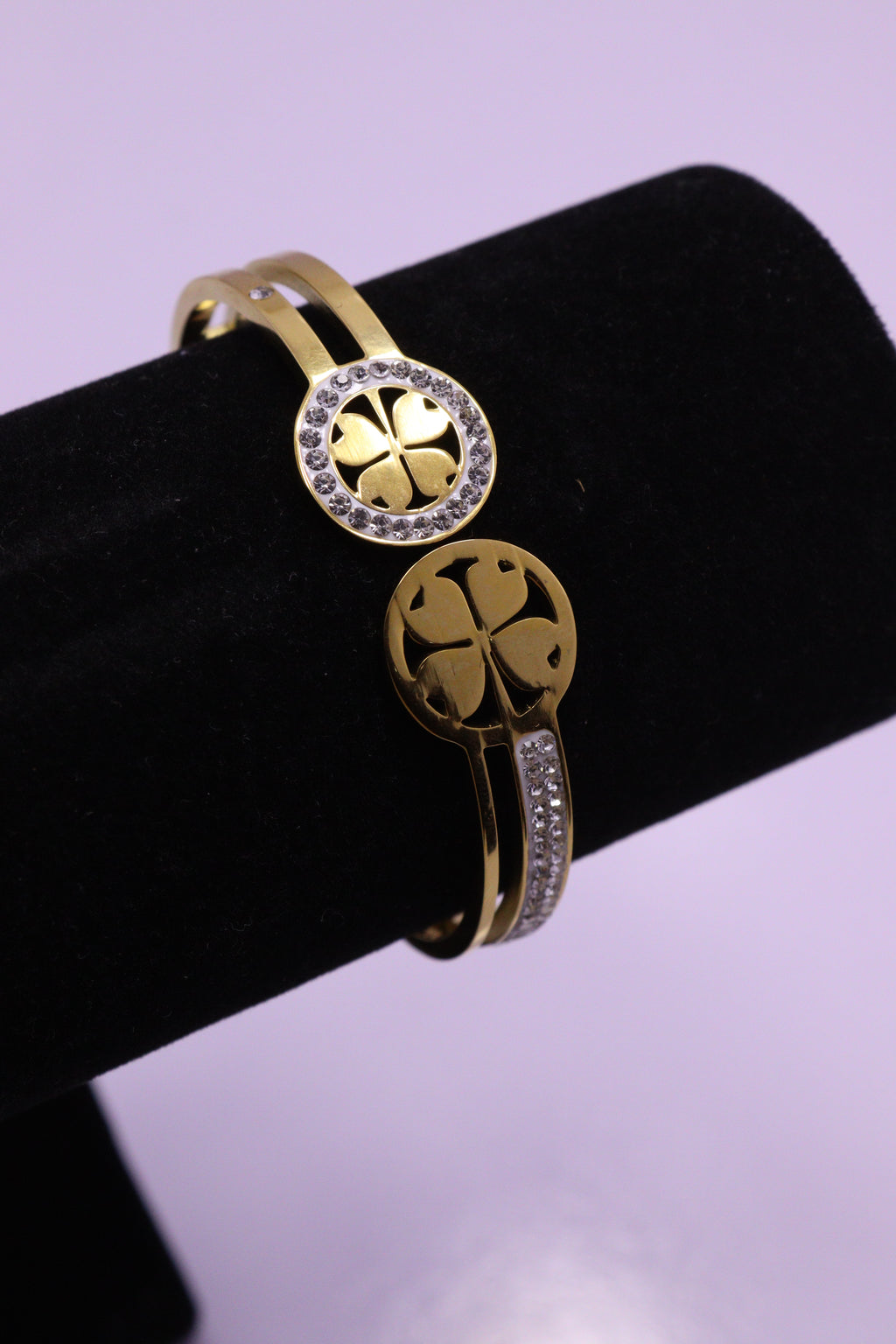 Sleek Wrist Series 0093 - AZ Golden Bangle