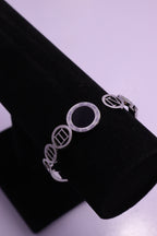 Sleek Wrist Series 0095 - AZ Silver Bangle