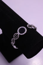 Sleek Wrist Series 0095 - AZ Silver Bangle