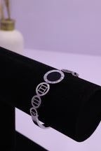 Sleek Wrist Series 0095 - AZ Silver Bangle