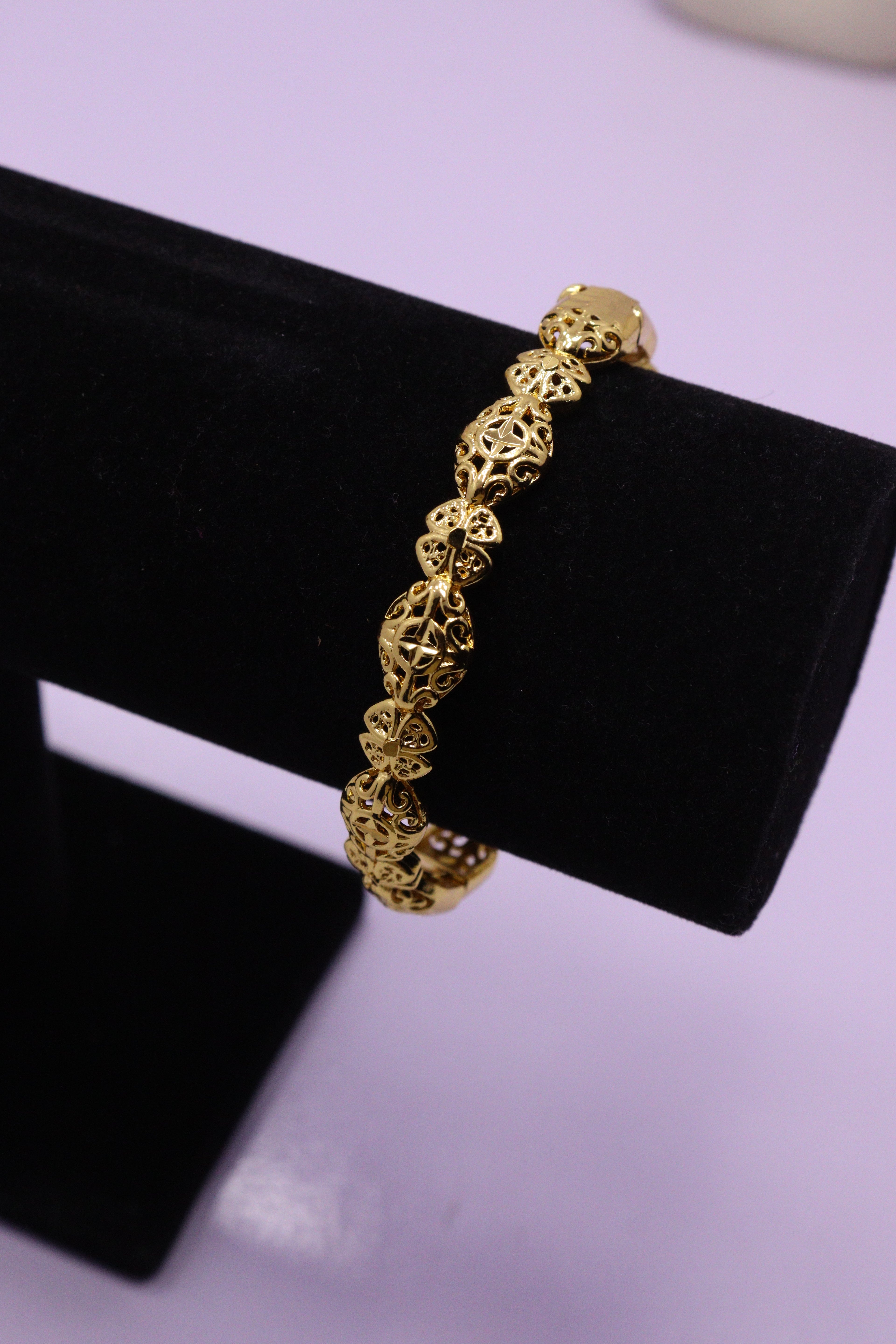 Sleek Wrist Series 0110 - AZ Golden Bangle