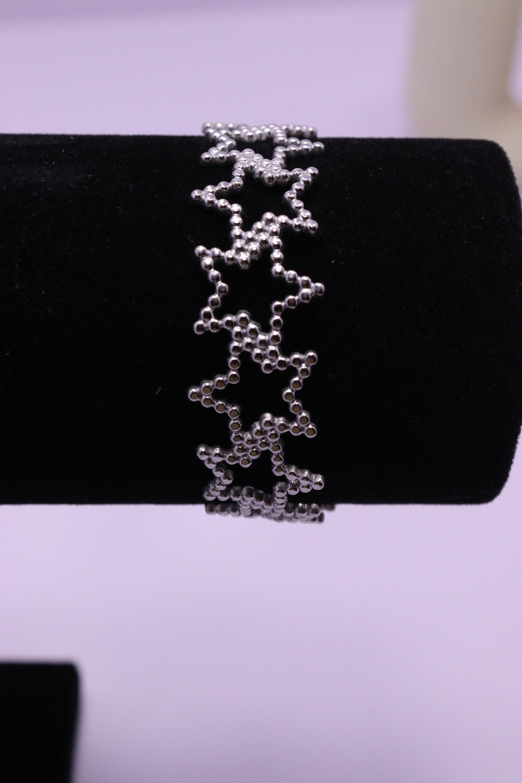 Sleek Wrist Series 0098 - AZ Silver Bangle