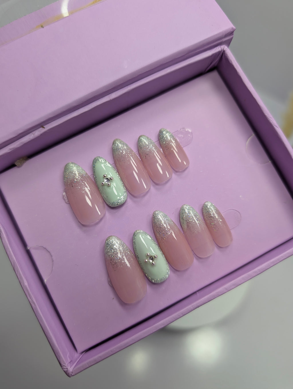 Ferozi Luxury - Almond Press On Nails