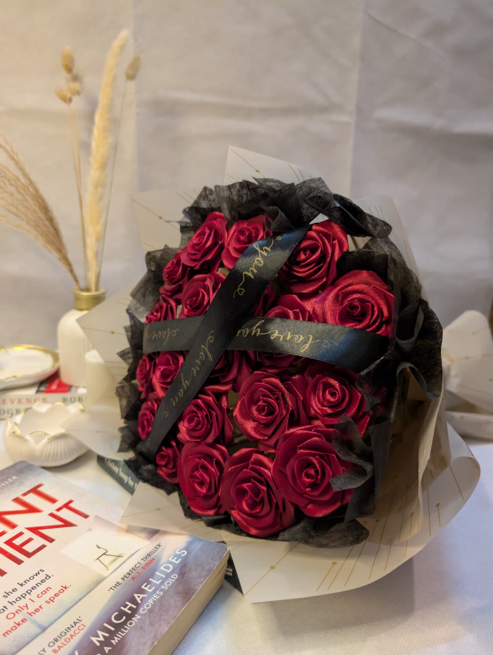 رويال بلوم جرانديور - باقة حمراء كبيرة