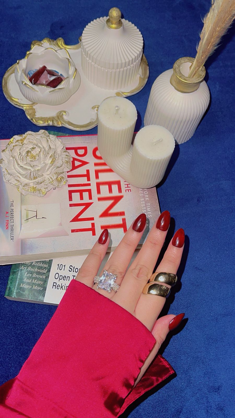 Cherry Red Bliss – Short Almond Press ons Nails