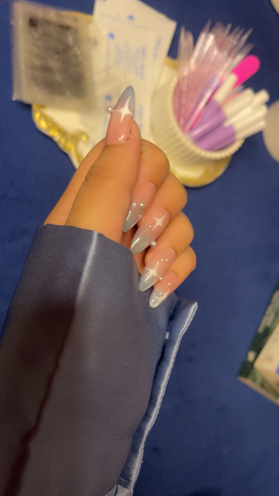 Celestial Pink & Blue Dream – Cat Eye Ombre Almond Press ons Nails