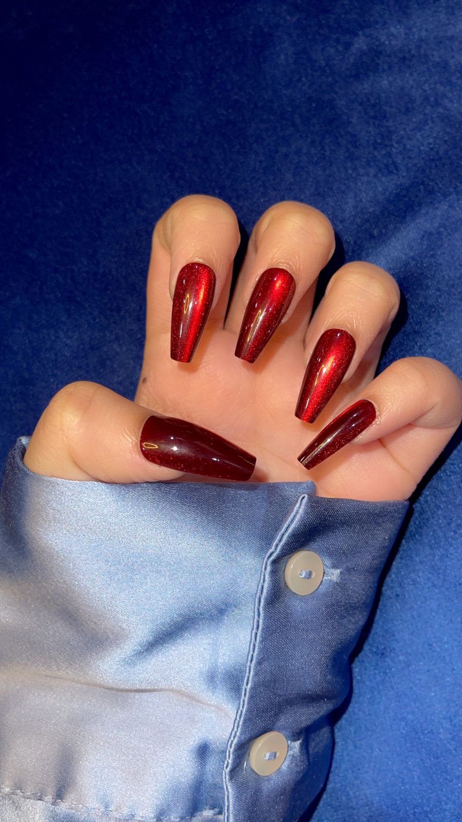 Crimson Glaze – Red Cat Eye Coffin Nails