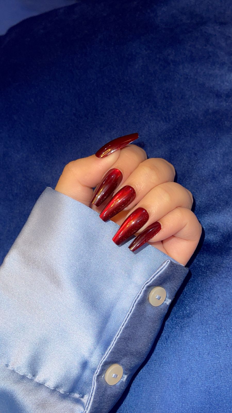 Crimson Glaze – Red Cat Eye Coffin Nails