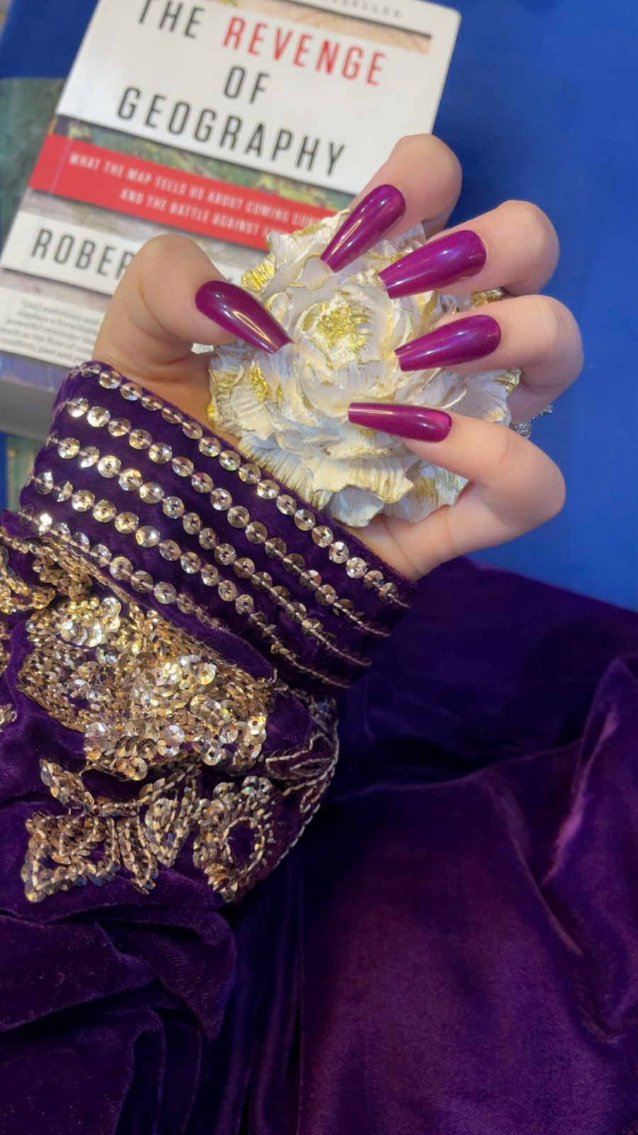 Purple Aura – Cat Eye Coffin Nails