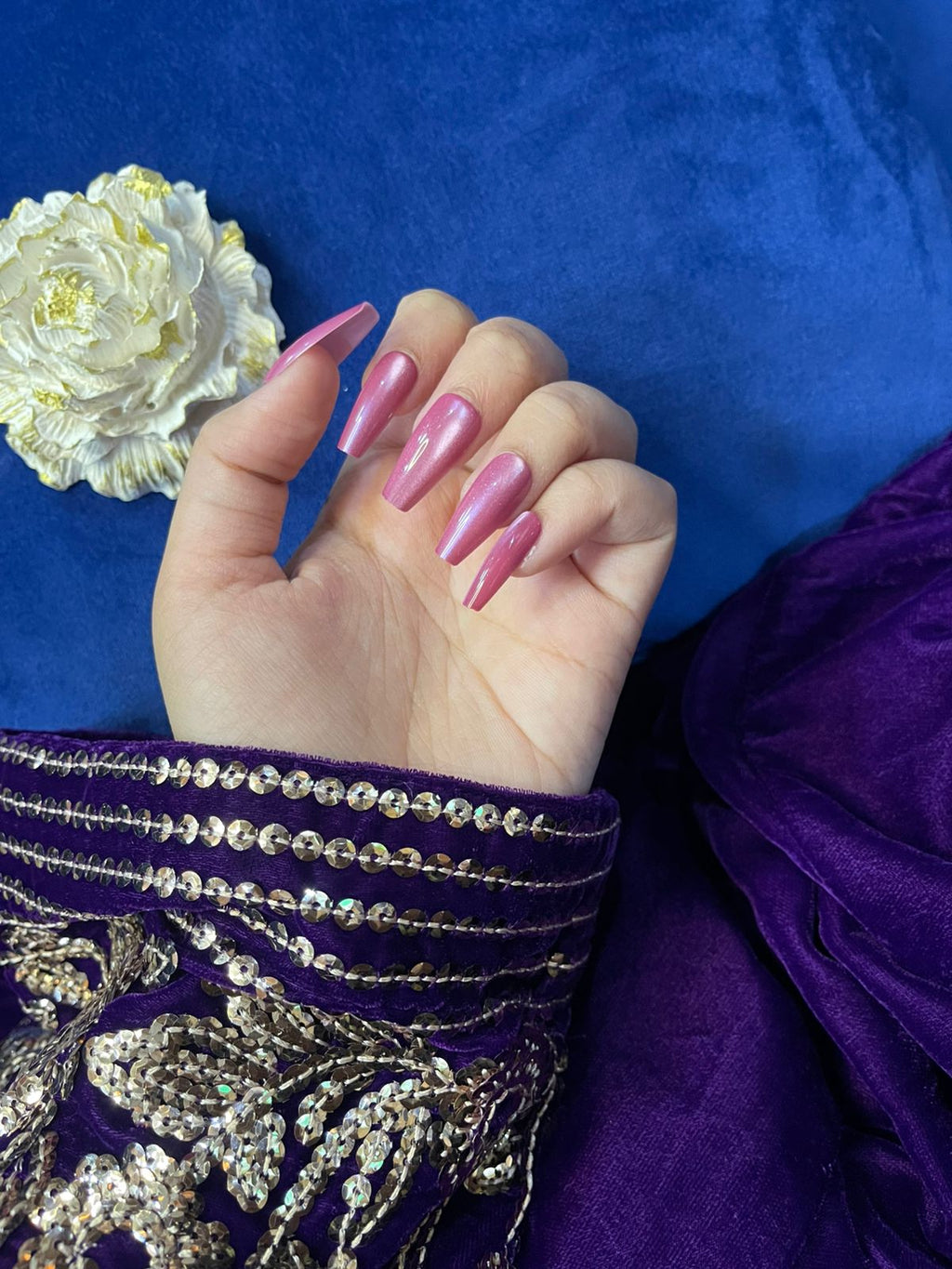 Rosé Radiance – Soft Pink Cat Eye Coffin Nails