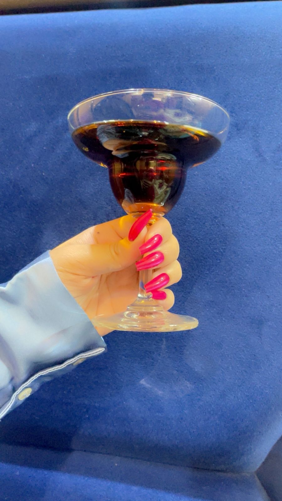 Barbie Shock – Shocking Pink Coffin Nails