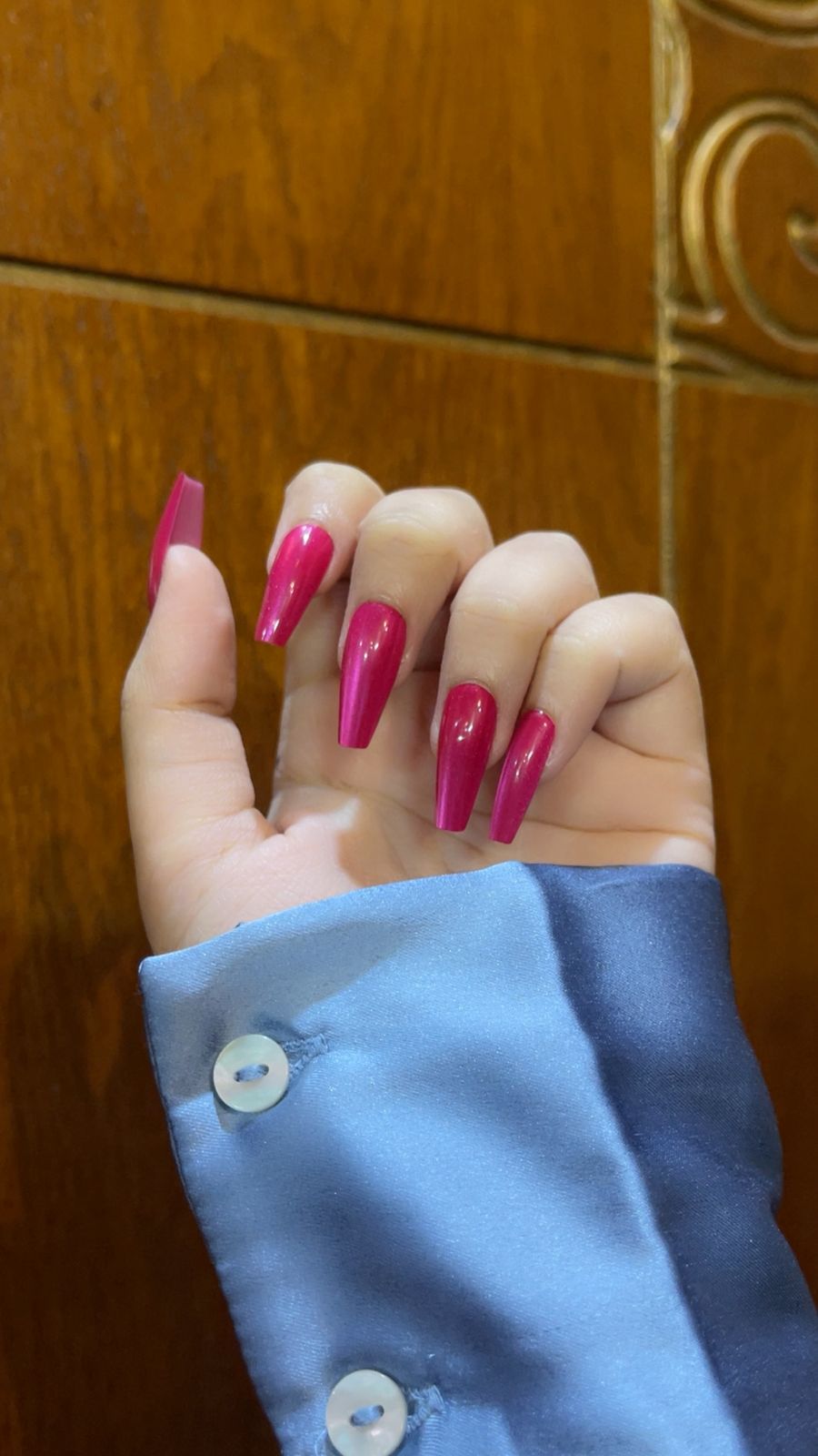Barbie Shock – Shocking Pink Coffin Nails