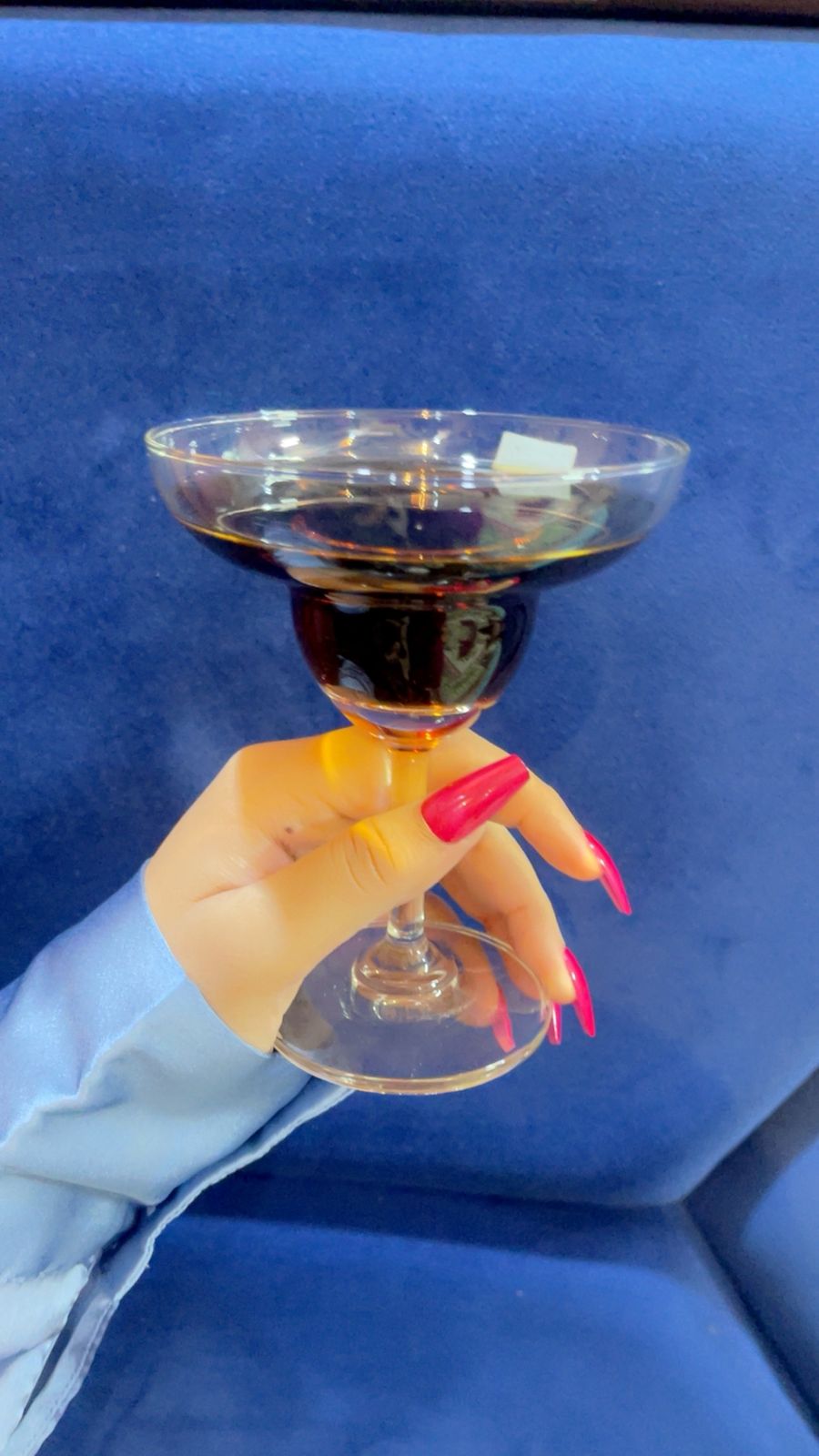 Barbie Shock – Shocking Pink Coffin Nails