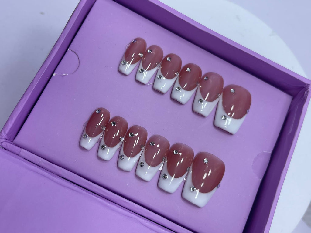 Classic French Hands - Coffin Press On Nails