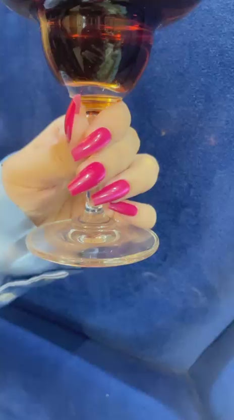 Barbie Shock – Shocking Pink Coffin Nails