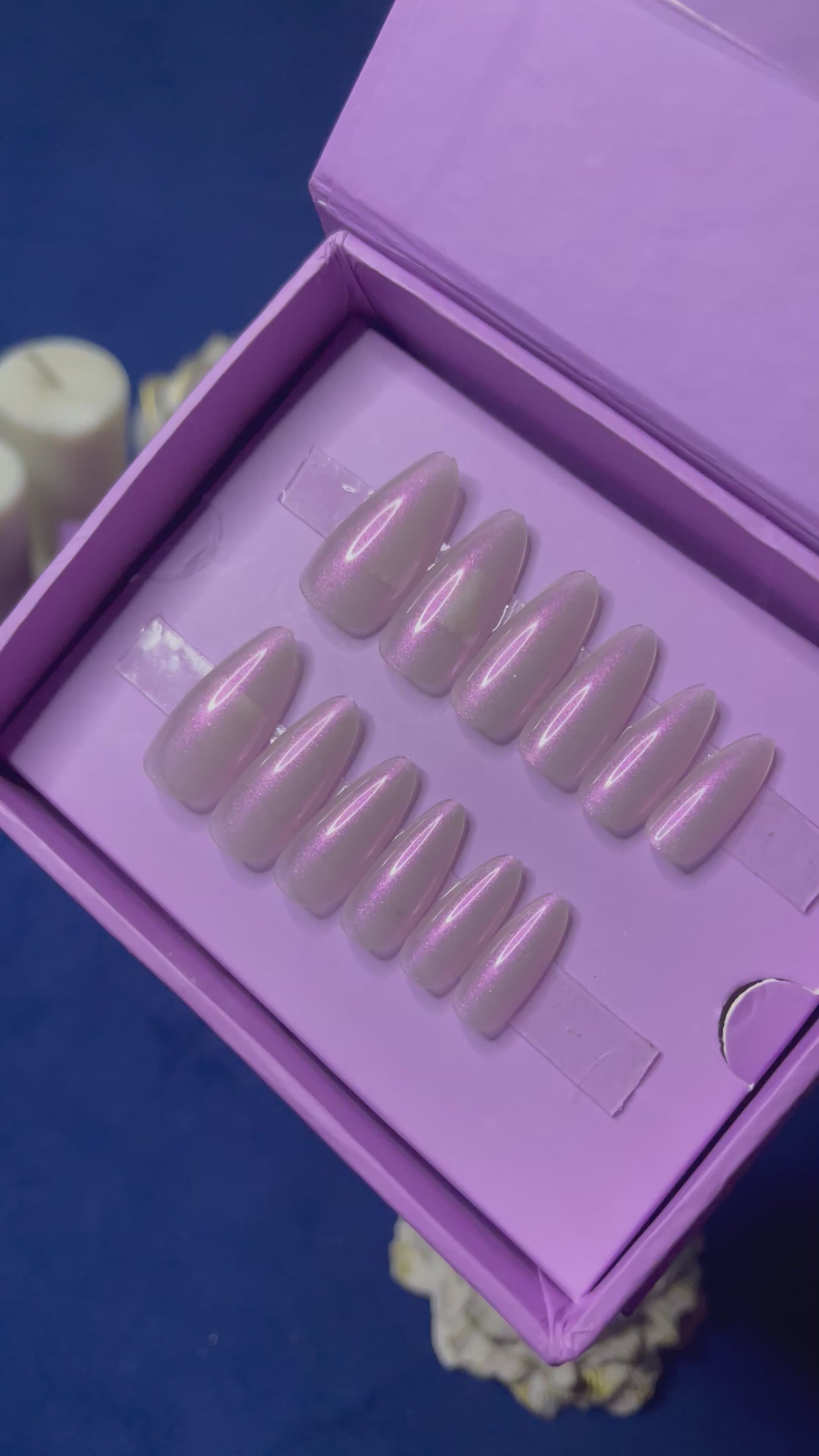 Champaigne Mirror- Almond Press Ons