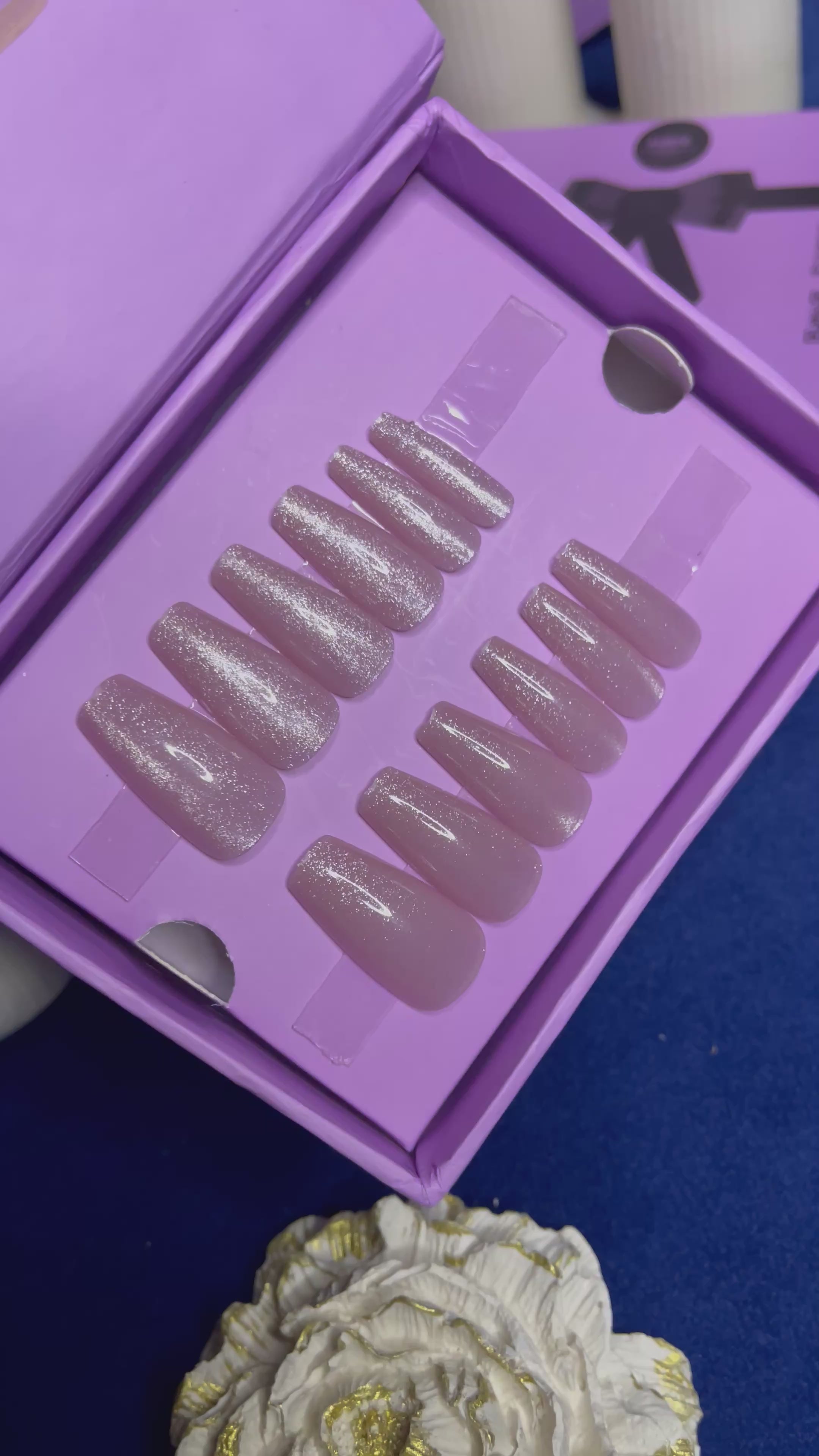 Nude Cat Eye - Coffin Press On Nails