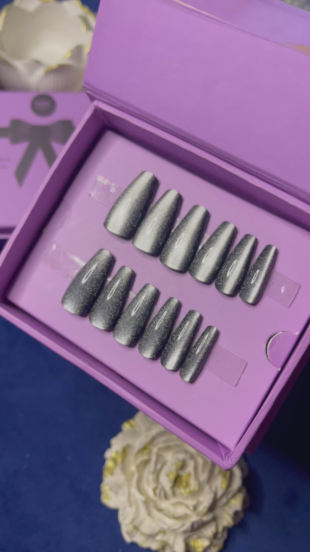 Black 9D Cat Eye - Coffin Press Ons