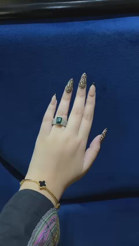 Black & Gold Leopard Glam Press-On Nails