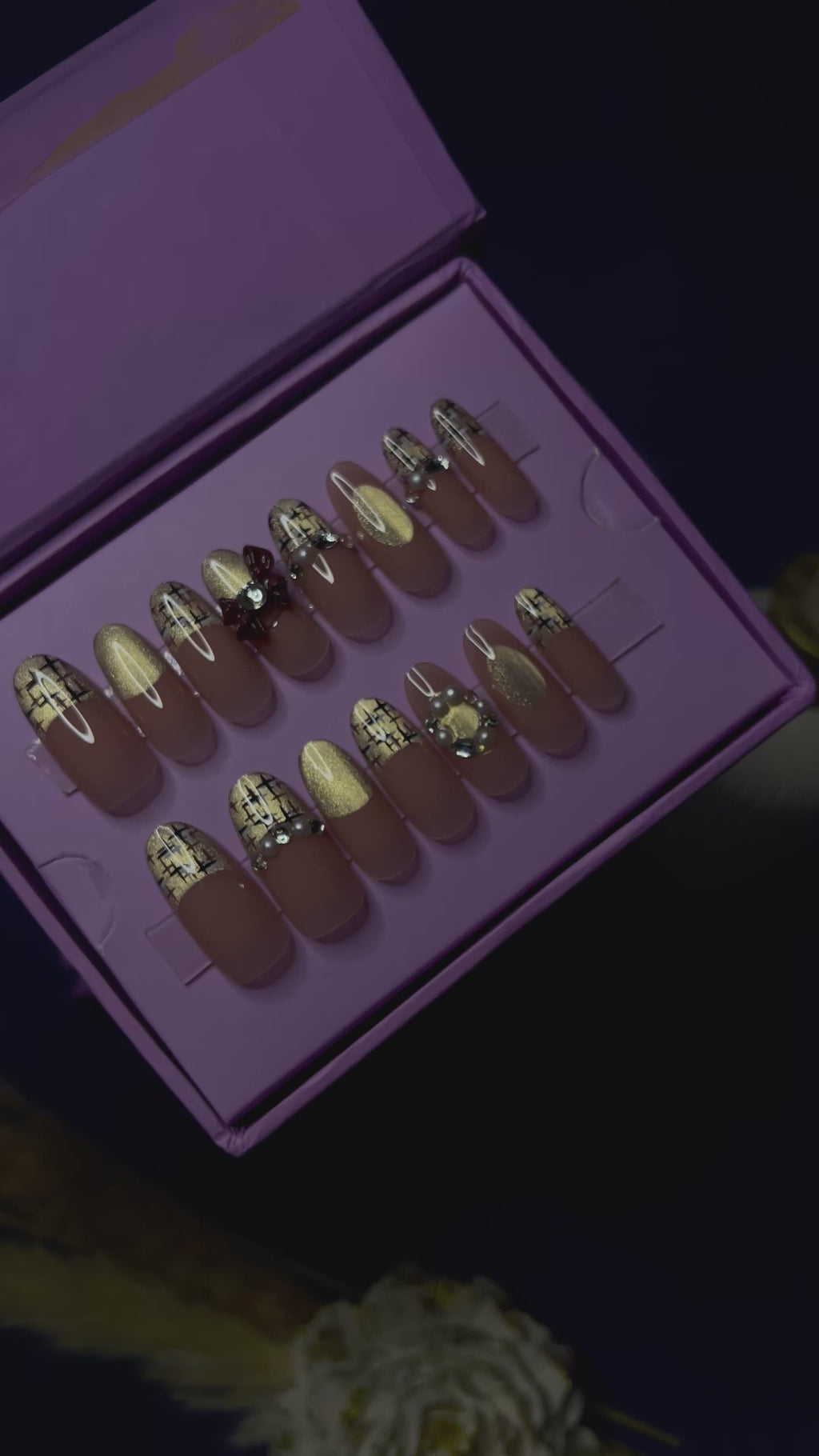 Gold French Cat Eye- Oval Press Ons