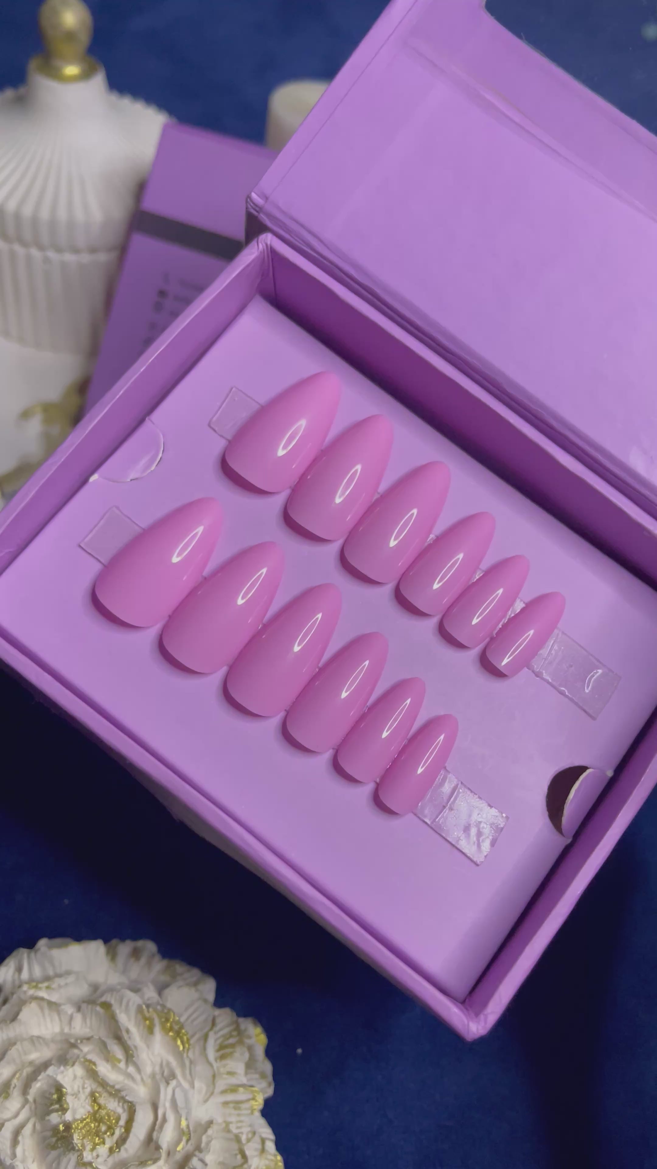 Plain Pink - Almond Press Ons