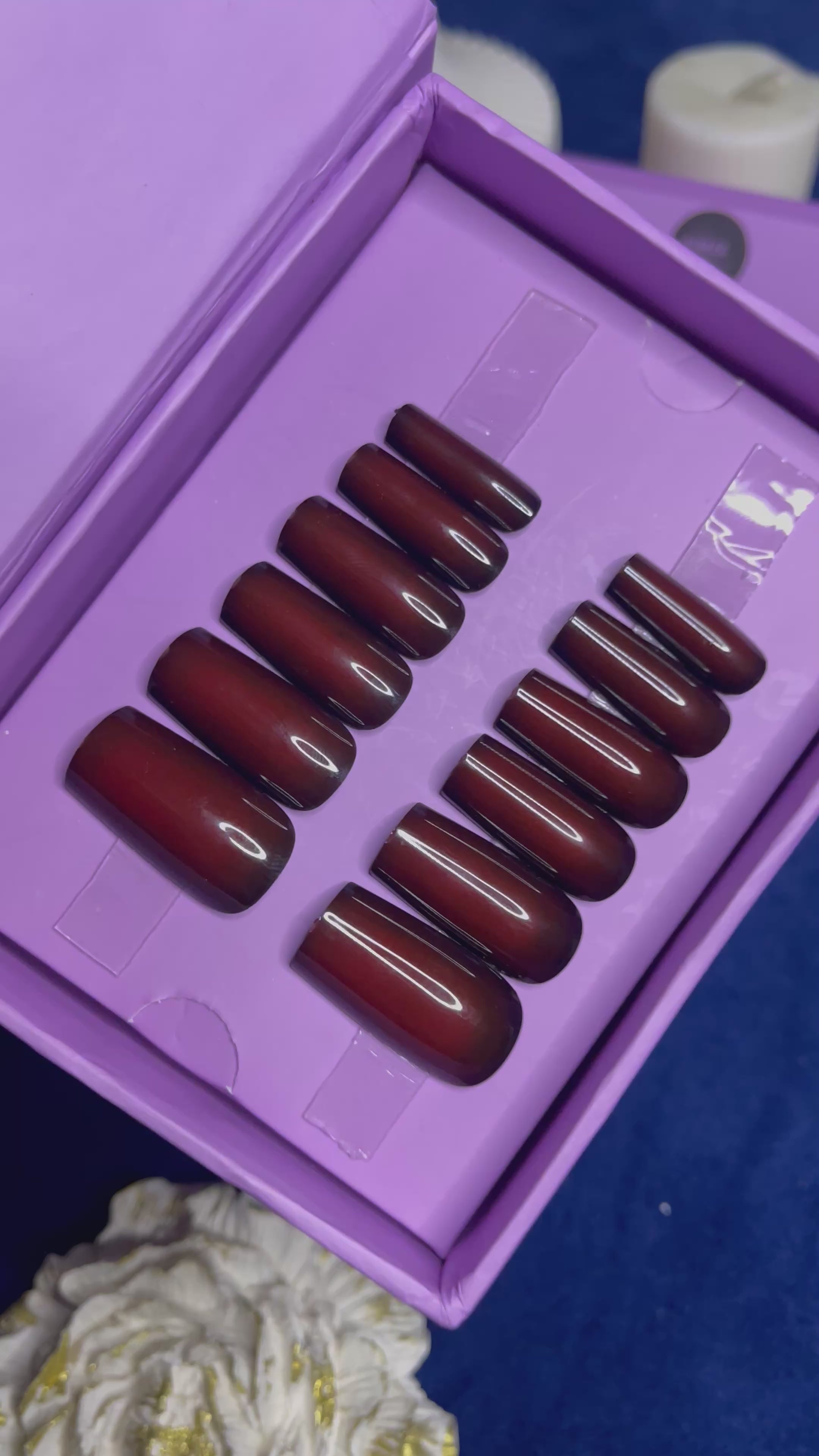 Red & Black Round Ombre - Square Medium Press On Nails