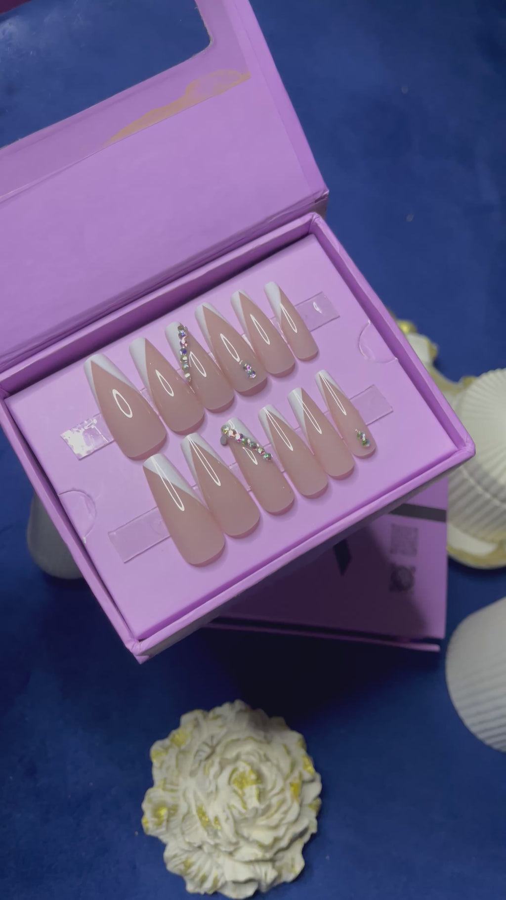 Deep V cut French- Coffin Extra Long Press Ons